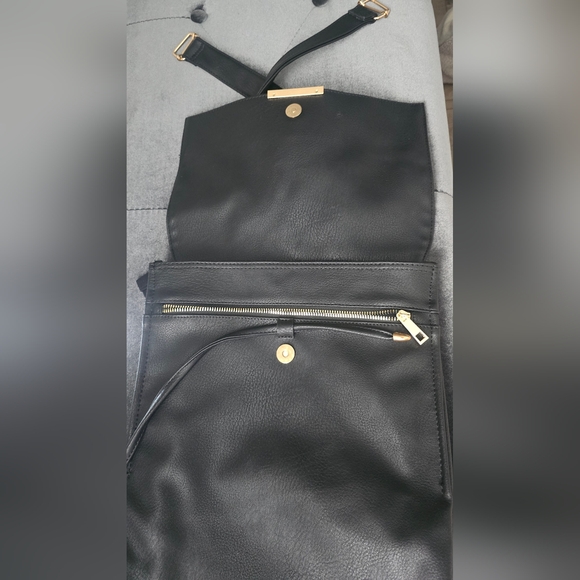 NWT Campari branded faux leather backpack bag with gold detail - Picture 2 of 9